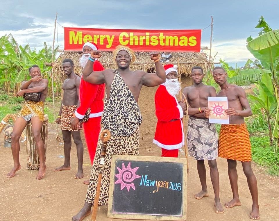 Video wish from Africa "Funny hut"