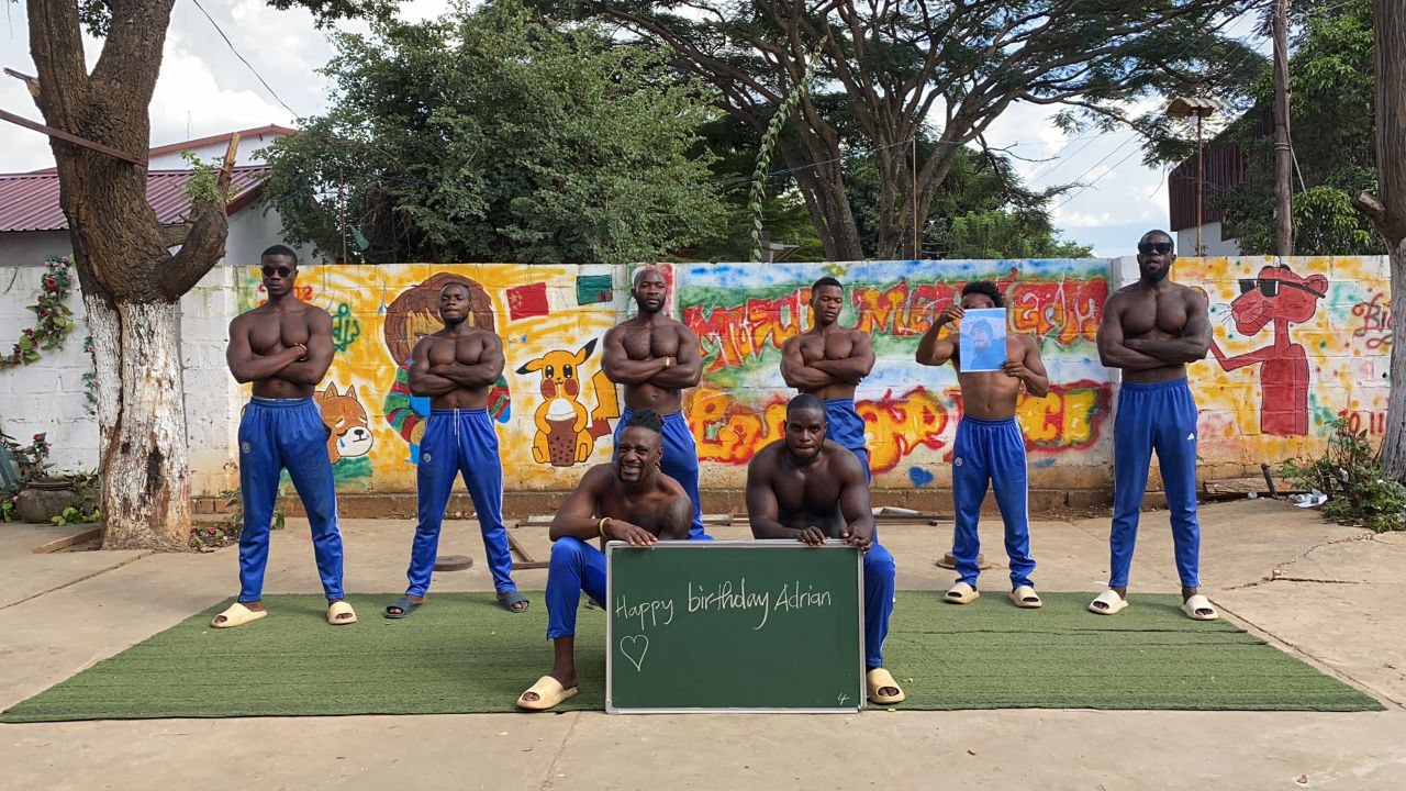 Felicitări Video din Africa pentru Ziua de Naștere a lui Adrian 🎉